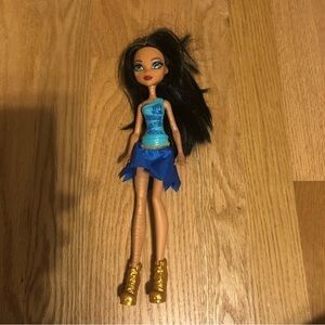 Monster High Cleo De Nile Daughter Doll 2016 Shoes Outfit Gold Blue Toy